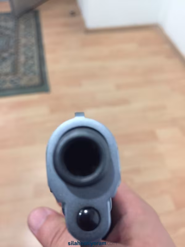 italyan beretta 7.65 kamu görevlisinden..çok az kullanıldı..  özel kaplama yapıldı..bakımlı ..namlu yeni gibi..kılıfıyla ve şarjörü ile verilecektir.. bulundurma ruhsatlı