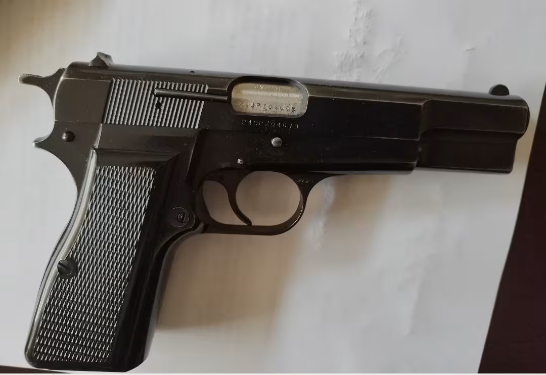 Kamu Görevlisinden Taşıma Ruhsatlı Belçika Browning 14'lü 245 PZ