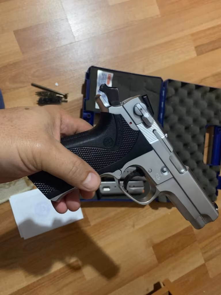 5906 kullanılmamış çantasında