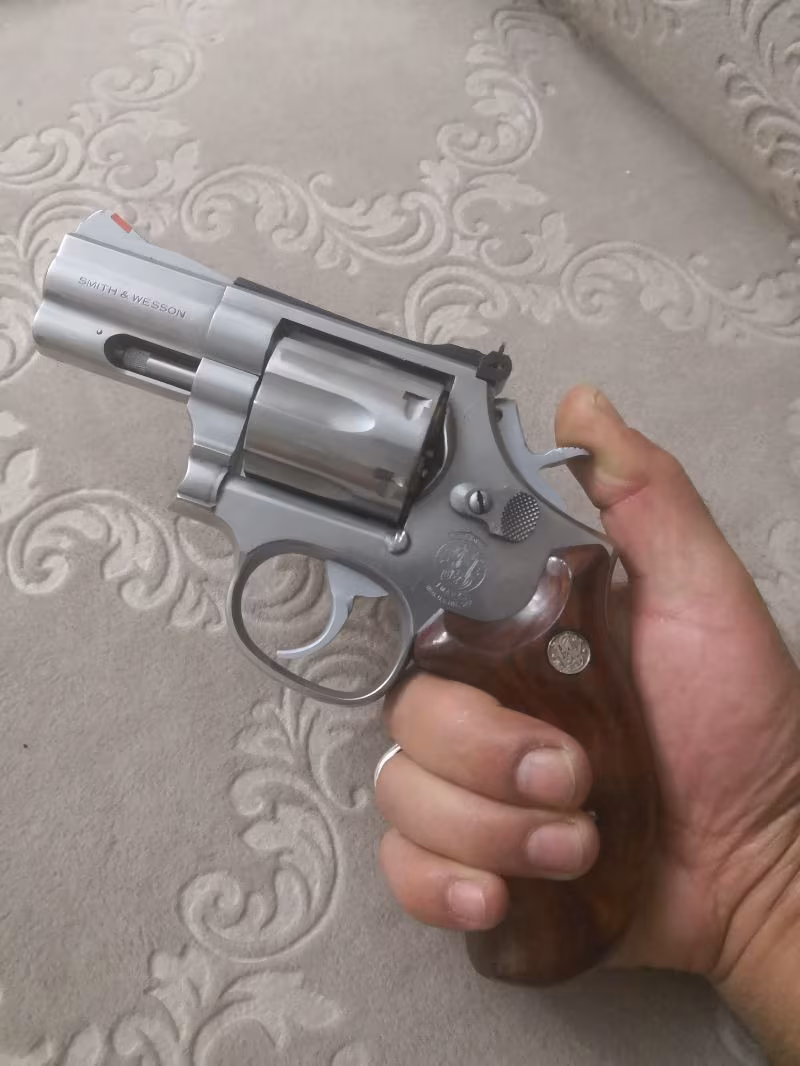 Smith Wesson 357 magnum model 686