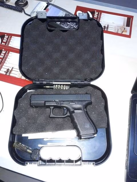 Glock 19 Gen 4, Sadece 450 atımda, Kutusunda, Eksiksiz