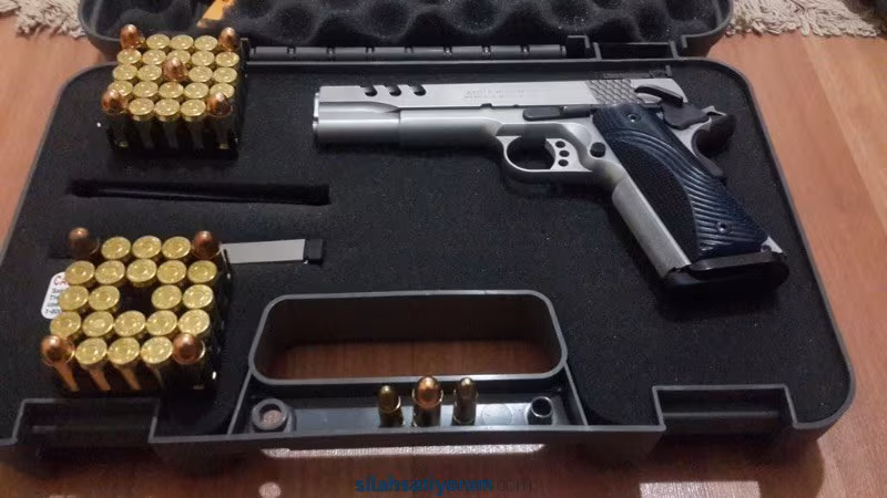 45 lik Smith Wesson 1911 Performance Center