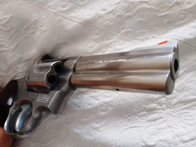 Uzun namlu Smith Wesson Magnum