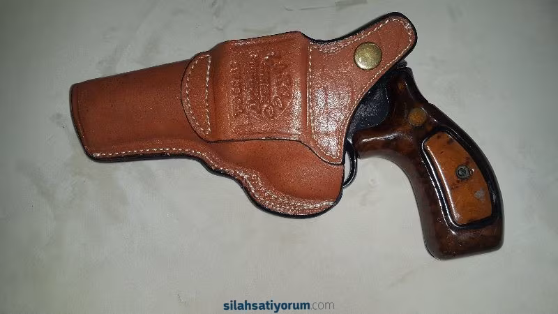 Memurdan temiz kullanılmış etli namlu smith wesson