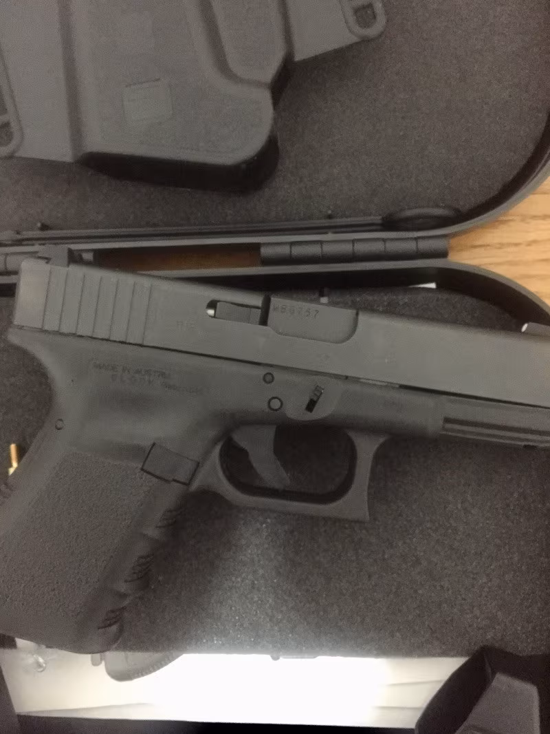 Polis den sıfır glock 19