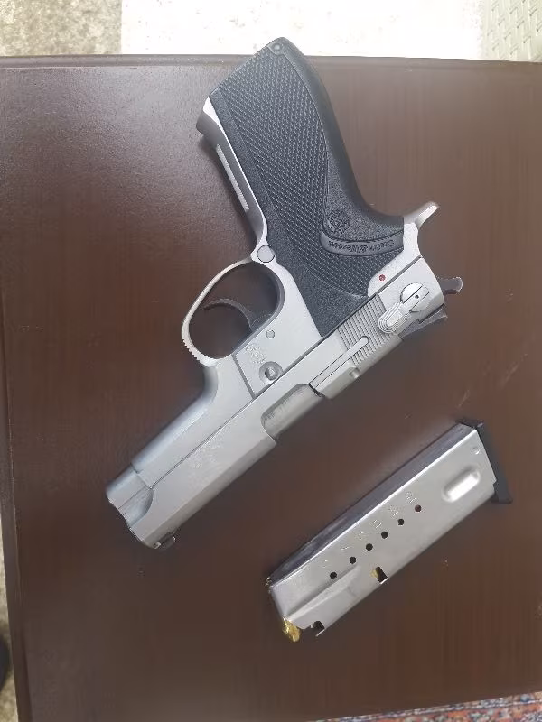 Smith wesson 5906