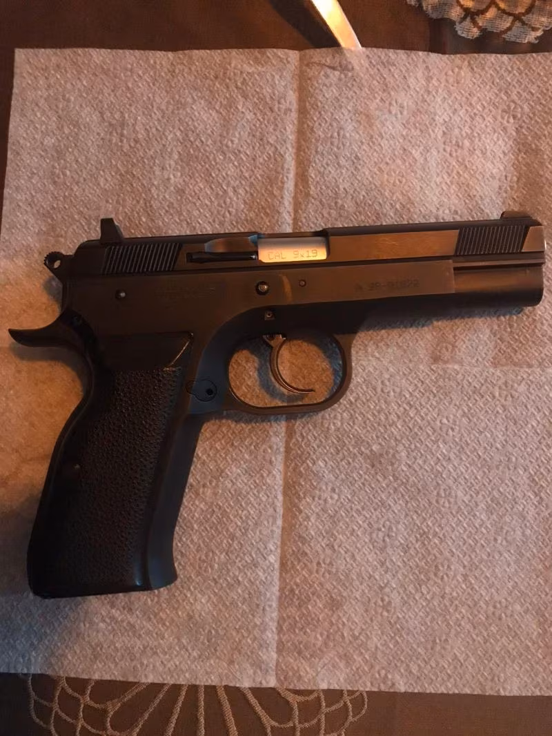 sarsılmaz kılınç 50 mermi atılmadı....