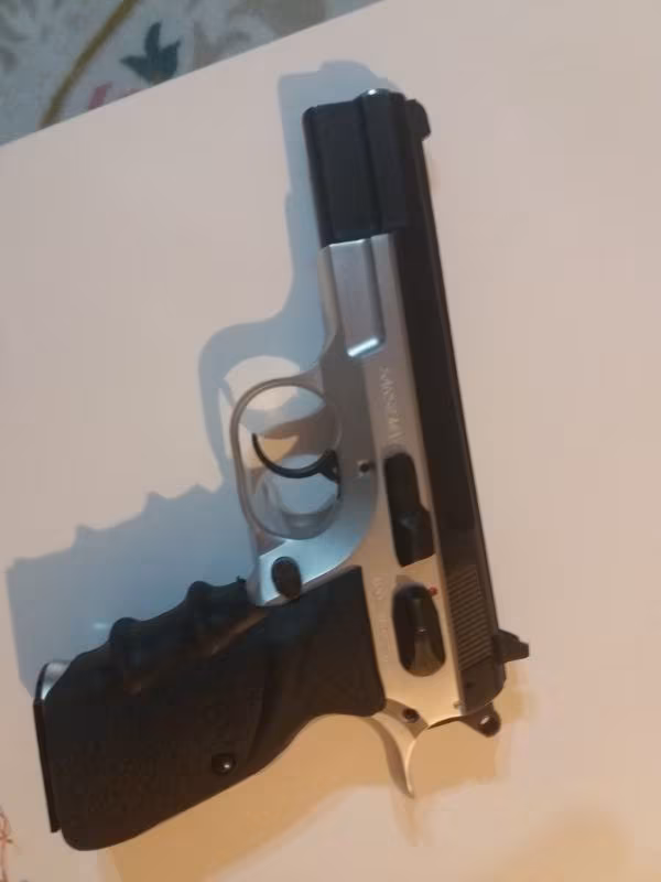 SARSILMAZ KILIÇ 2000