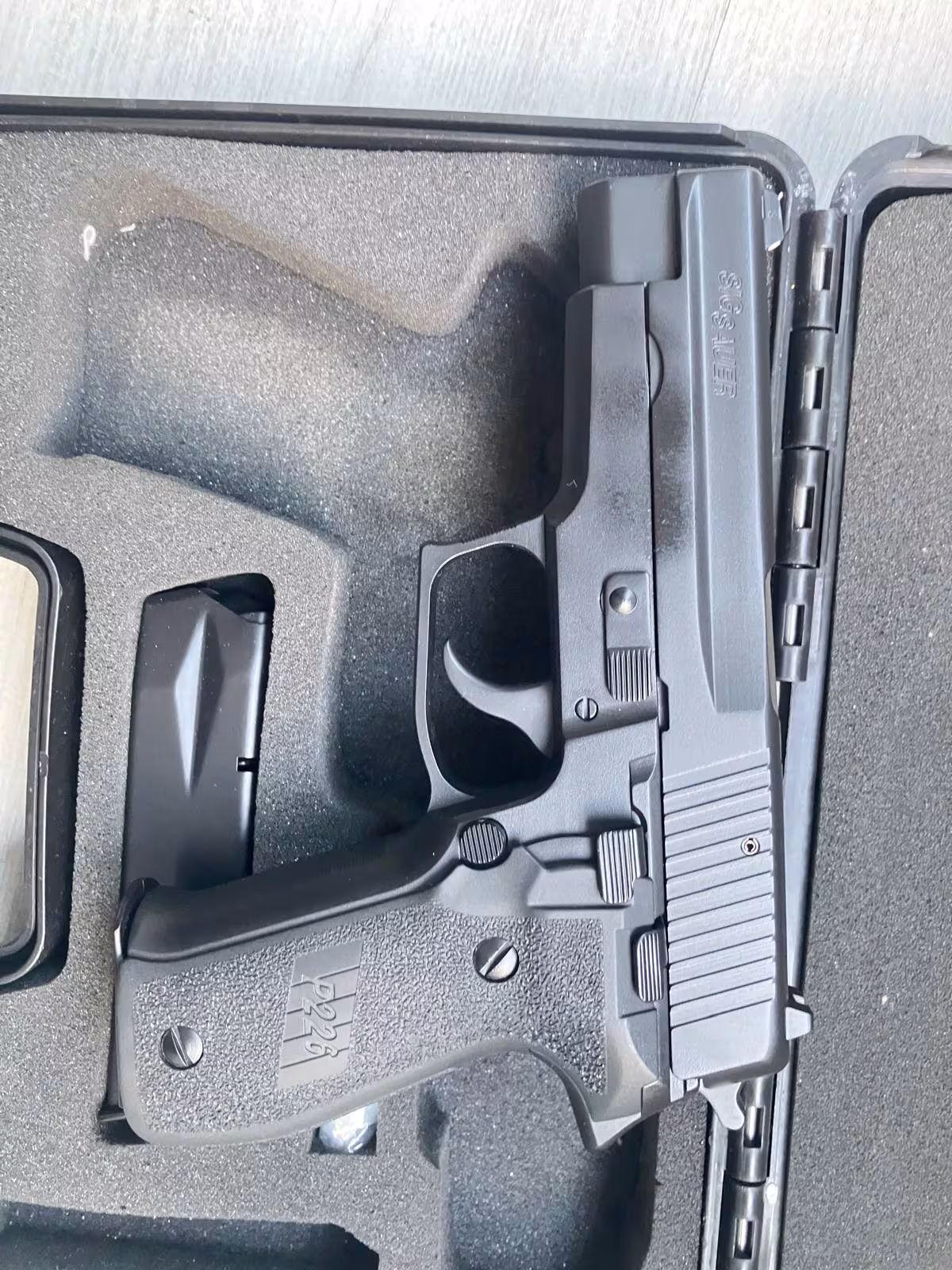 Sig Sauer P226