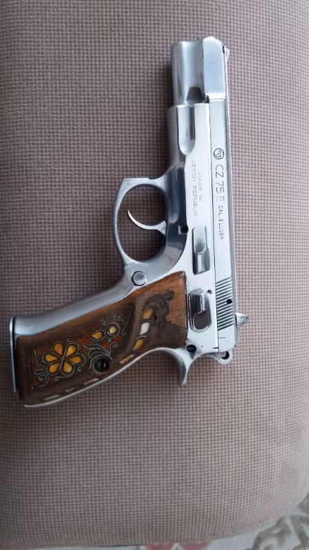 CZ75