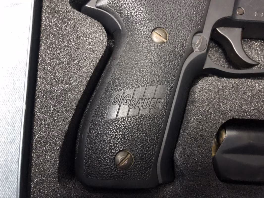SATILIK ÇOK TEMİZ SİG SAUER