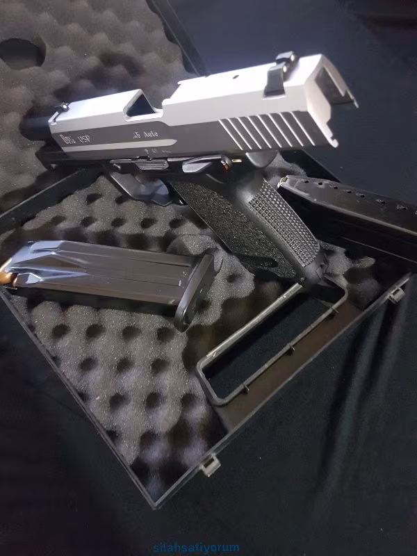 Alman panzeri Heckler Koch 45 auto 12+1