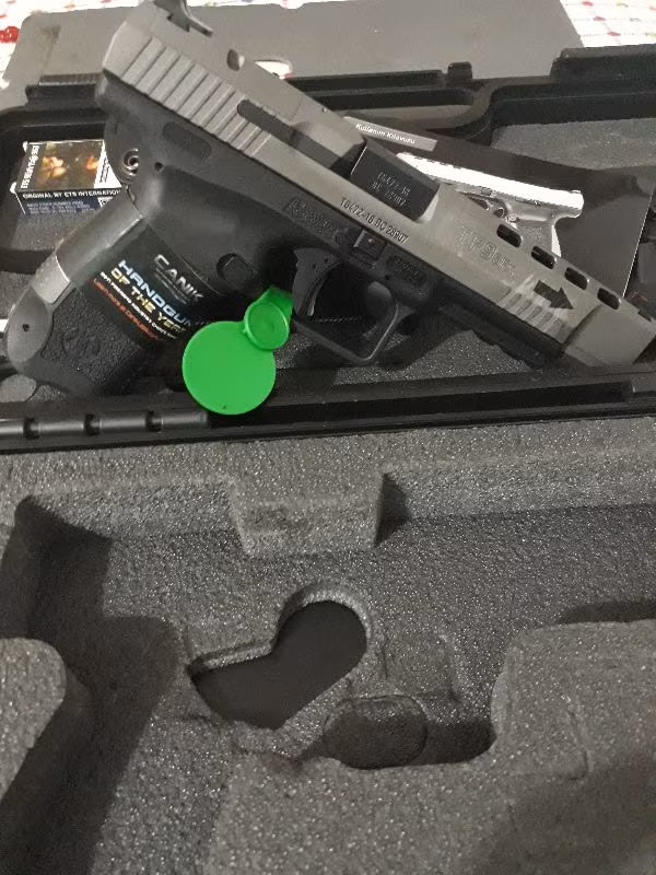 Çok acil Polis memurundan sıfır kutusunda canik TP9 sfx tungsten