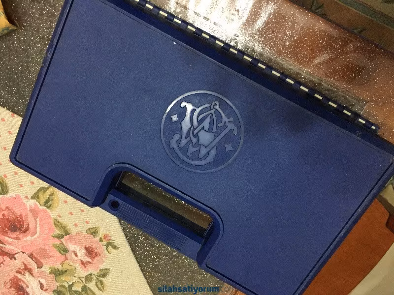 Hiç kullanılmamış 5906 Smith Wesson (15+1)