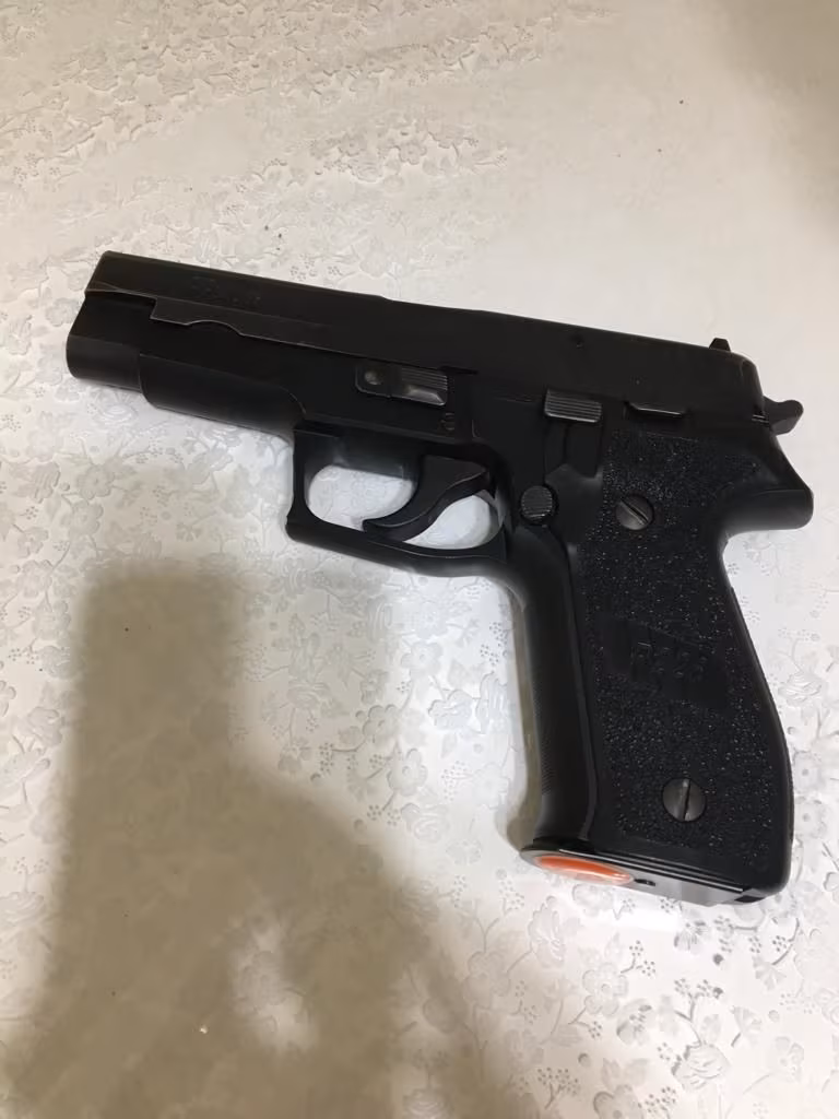 TEMİZ SIG SAUER P266...