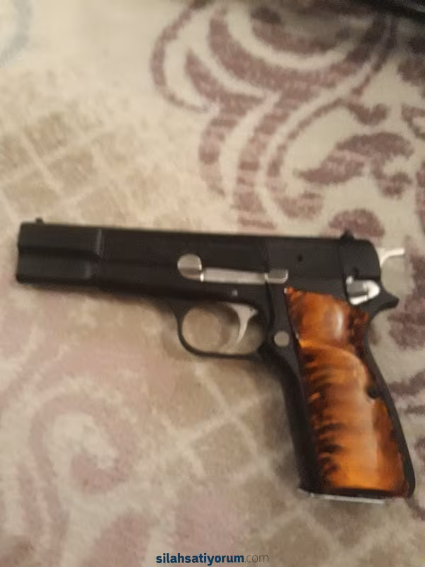 Askeri personelden Browning