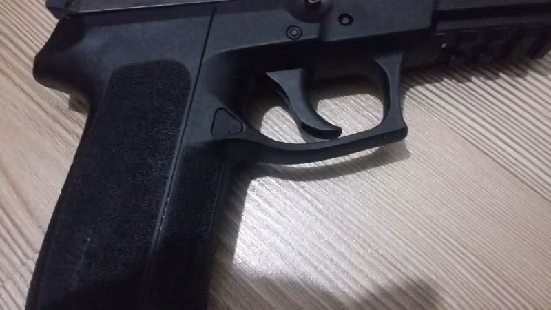 Kamu gorevlisinden sig sauer sp2022