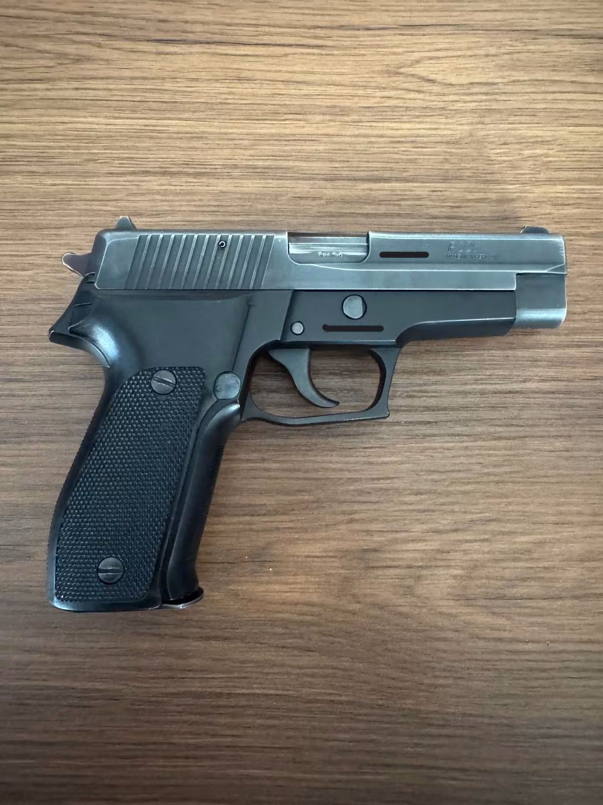 SIG SAUER P226