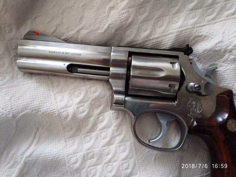 Uzun namlu Smith Wesson Magnum