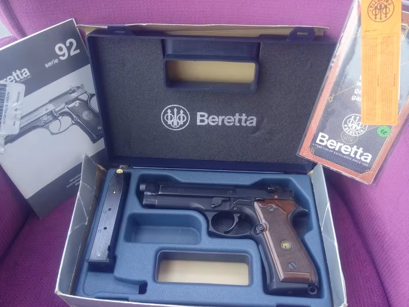 İtalyan Beretta E92