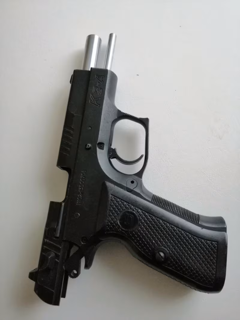 Cz75 ve sarsılmaz ikisi bir arada
