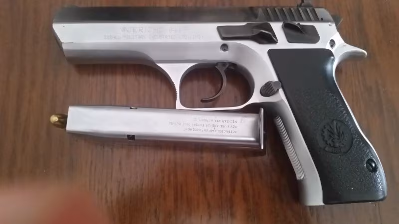 Memurdan Jericho 941F