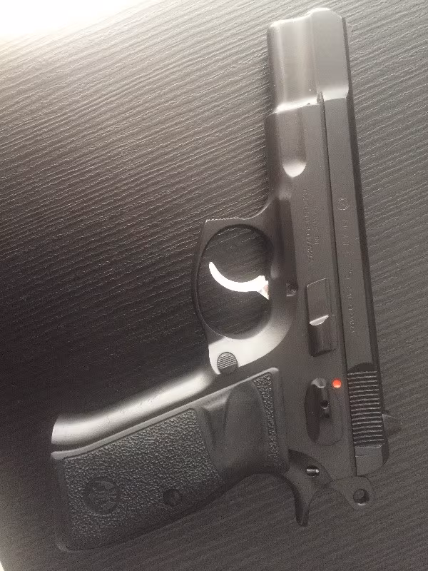 Orjinal Sıfır ayarında cz 75 A