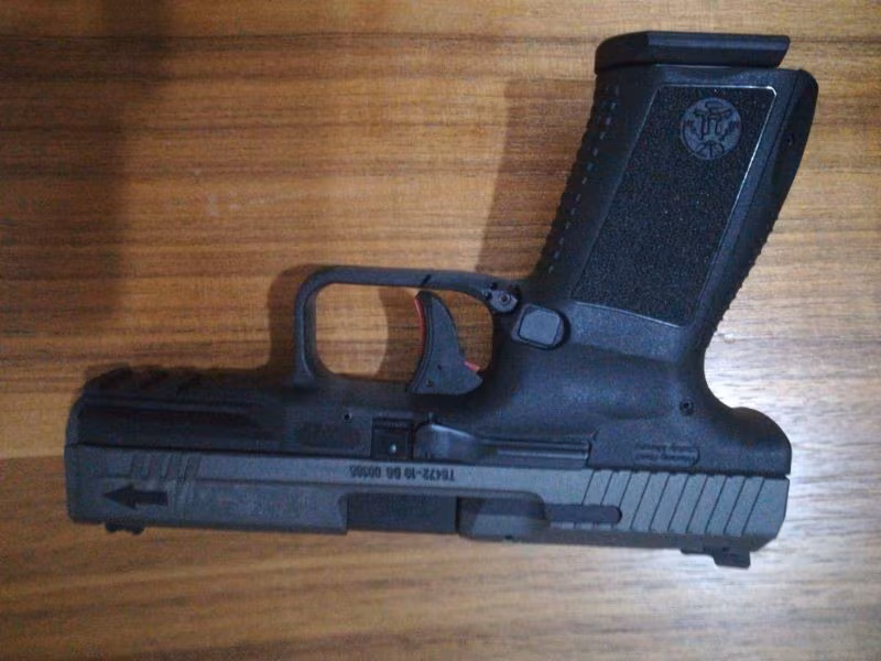 Sıfır kutusunda Canik TP 9 mm Elite S