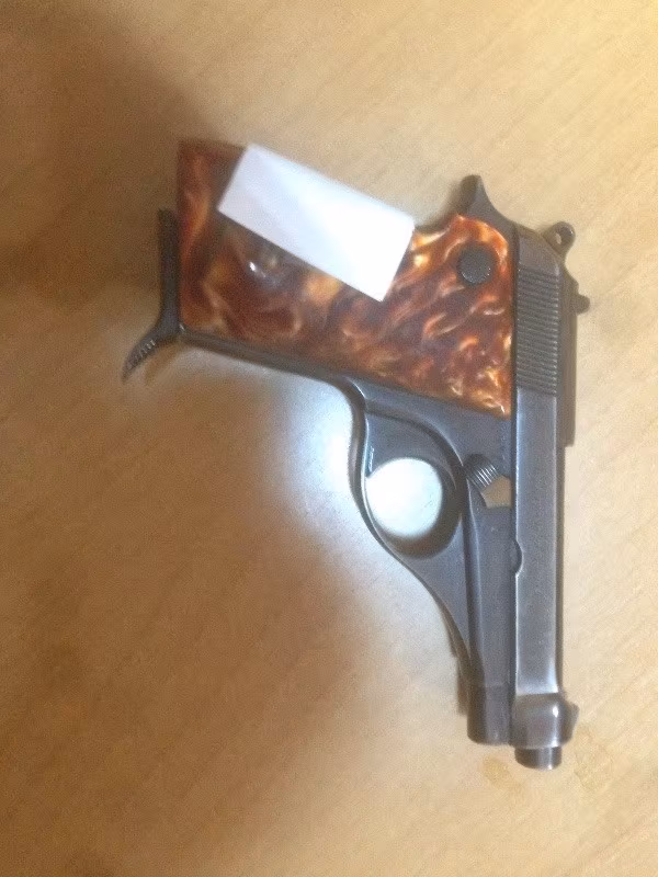 Cift dügmeli beratta