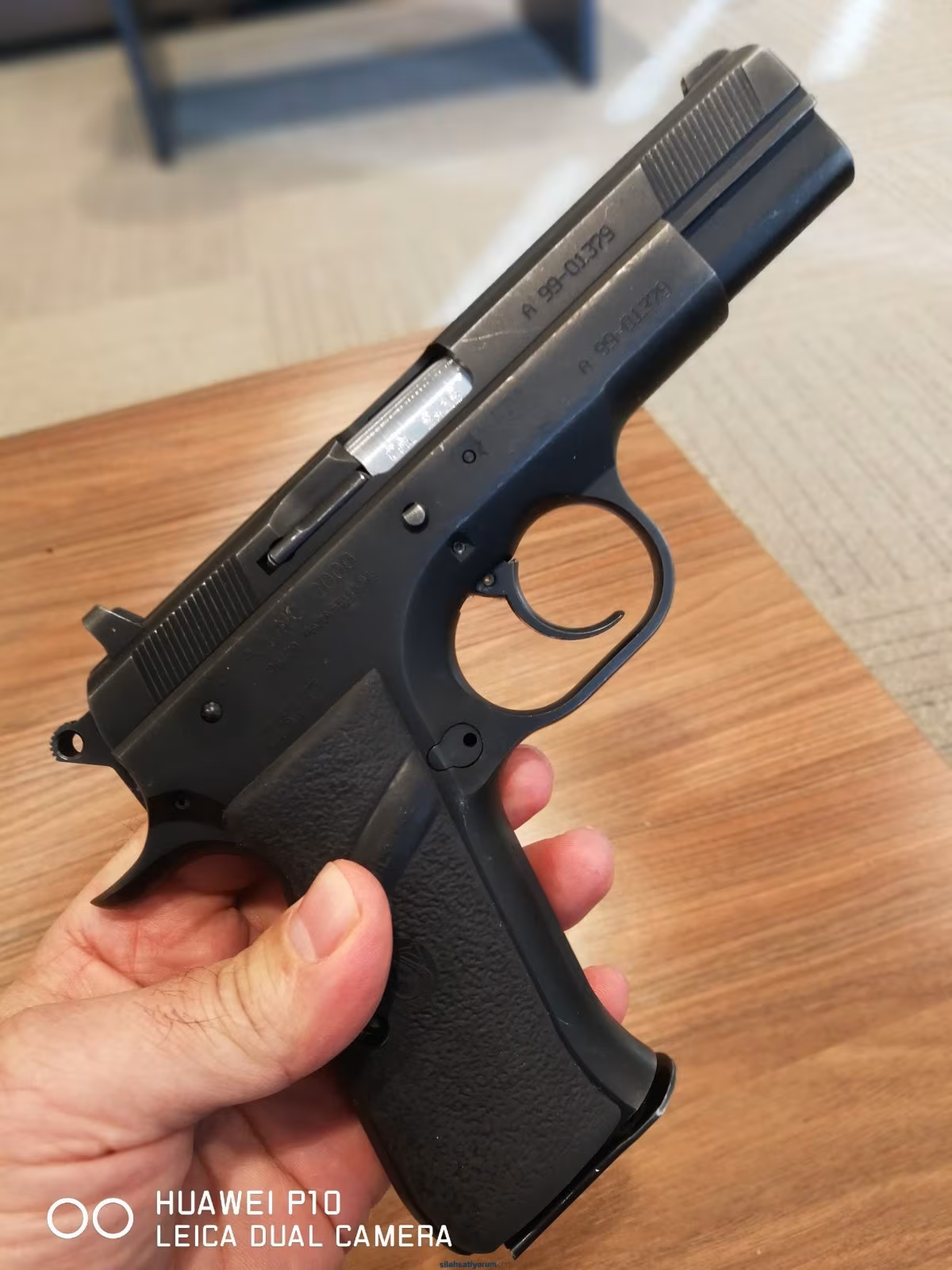 MEMURDAN SARSILMAZ KILINÇ 2000