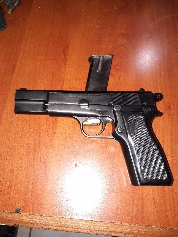 FABRIQUE NATIONALE D'ARMES DE GURRE- HERSTAL- BELGIQUEROW  BRWONING 'S PATENT DEPOSE