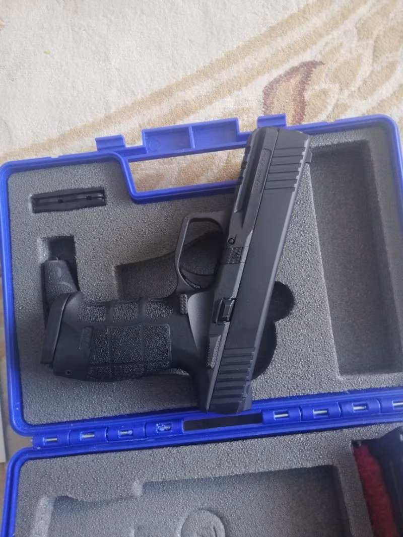 Tek mermi atmadim kutusunda sıfır