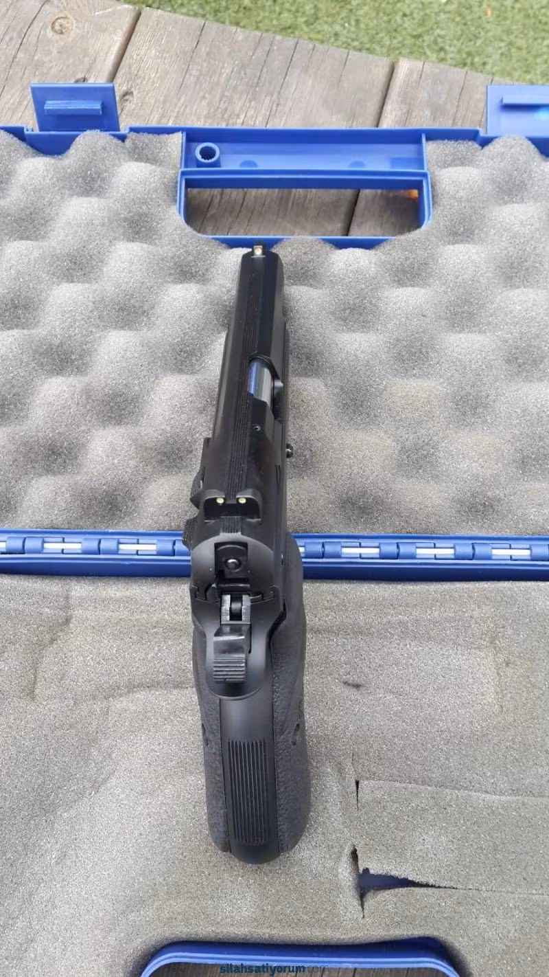 SARSILMAZ KILINÇ 2000 LİGHT SİYAH