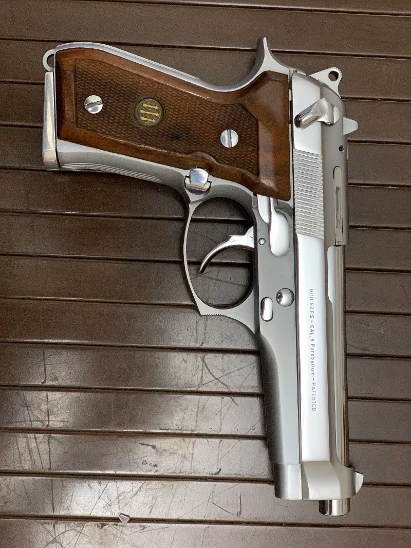 Beretta f92 ihtiyaçtan acil