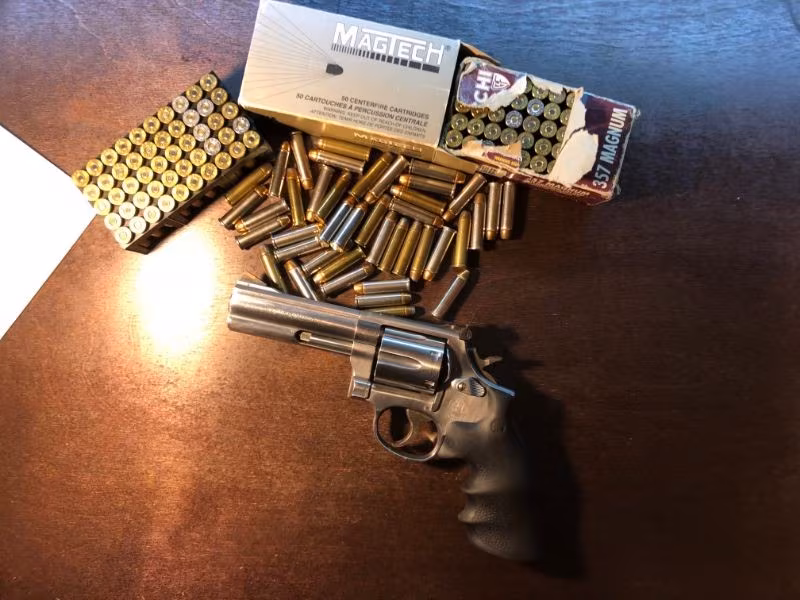 Kusursuz Smith Wesson 357 Magnum ( MODEL 686 PLUS )