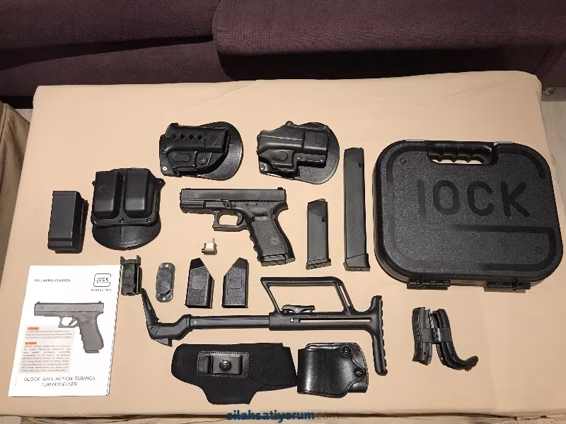 Full aksesuarlı tertemiz Glock19C Gen4
