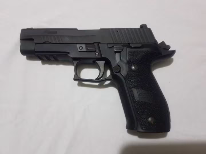 SIG SAUER P 226