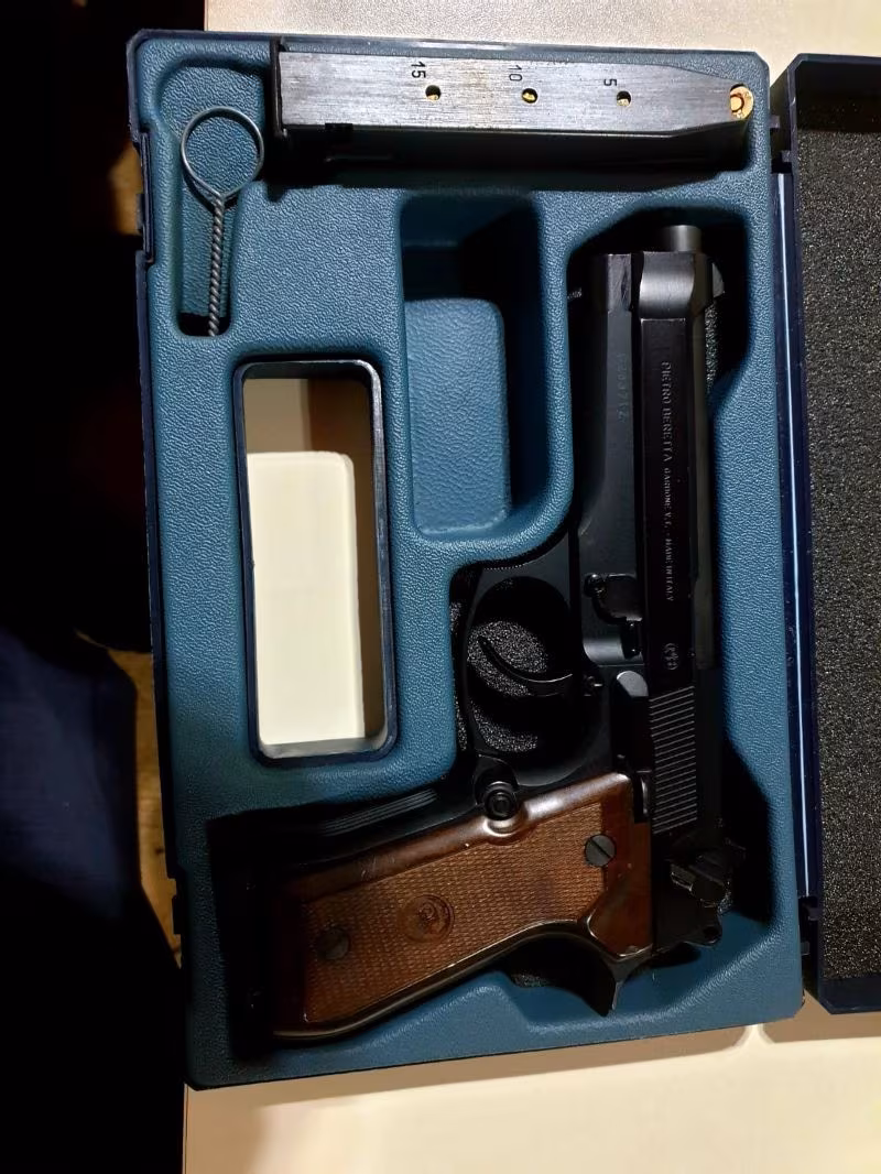 ACİL BERETTA F92 MAX. 150 MERMİ ATILMIŞTIR