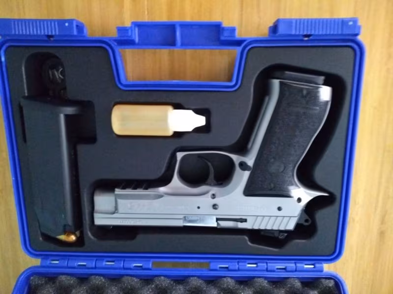 Güçlü ses Temiz silah