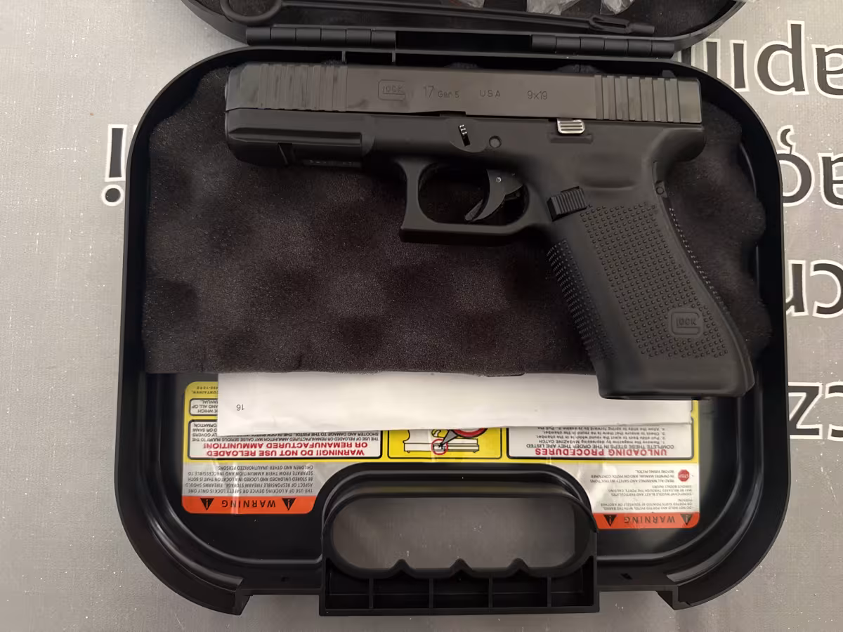 Eczacıdan sıfır kutusunda Glock 17 Gen5
