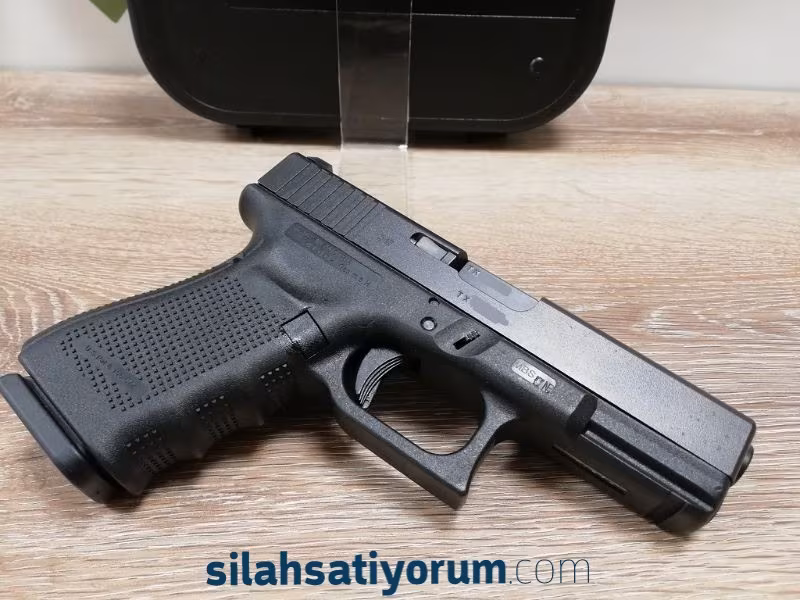 Glock 19 Gen 4, Kutusunda, 3 Şarjörü ile Verilecektir.